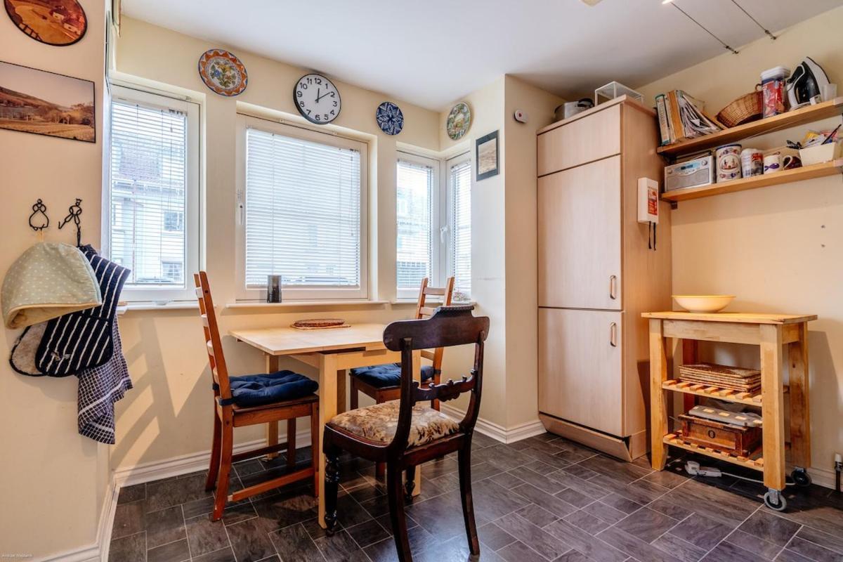 Homely 2-bed Free Park Appartement Édimbourg